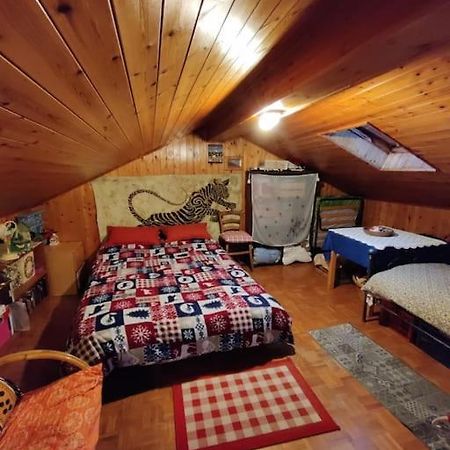 The Golden Eagle - Chalet A Champdepraz Villa อาออสตา ภายนอก รูปภาพ