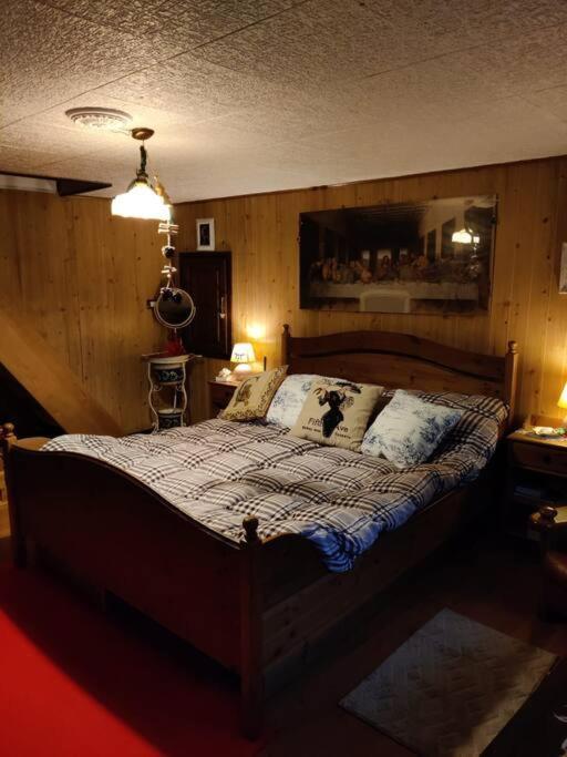 The Golden Eagle - Chalet A Champdepraz Villa อาออสตา ภายนอก รูปภาพ