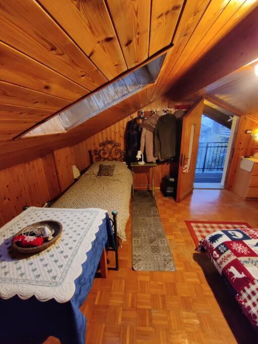 The Golden Eagle - Chalet A Champdepraz Villa อาออสตา ภายนอก รูปภาพ